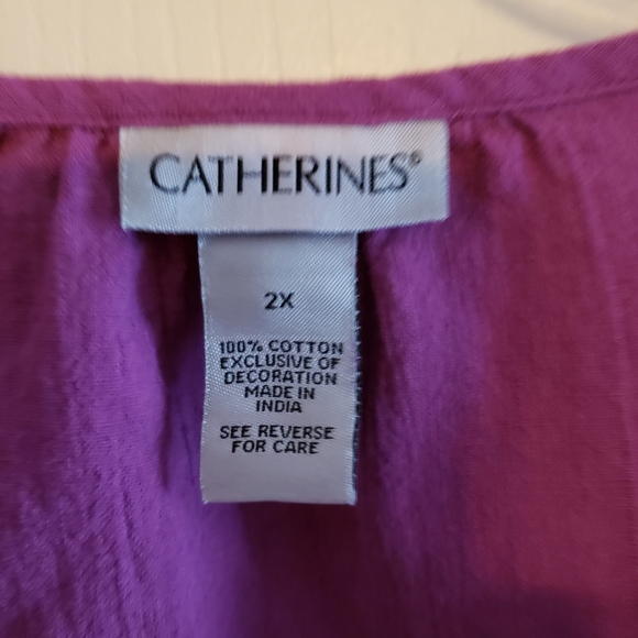 Catherine's embroidered top size 2X - Picture 4 of 5